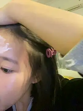 Snapshot of thithi8369 chatting on 12.27.24 thithi8369 online show from 12.27.24