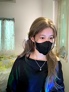 Snapshot of thithi8369 chatting on 10.31.25 thithi8369 online show from 10.31.25