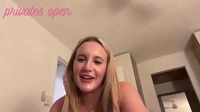 isisxoxx online show from 02.22.25