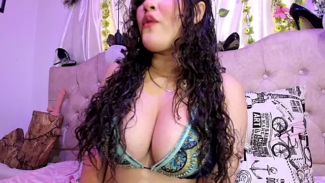 Chanelle  online show from 11.13.25