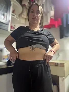 Emiily lee online show from 12.14.25