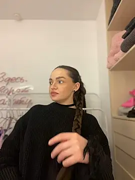 AnaWest online show from 02.15.25