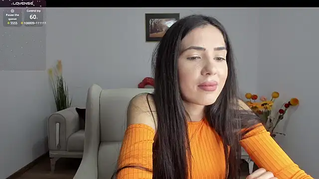 Snapshot of Emmapmg chatting on 03.17.25 Emmapmg online show from 03.17.25