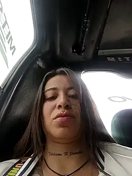 Snapshot of Alona_Evans chatting on 02.05.25 Alona Evans online show from 02.05.25