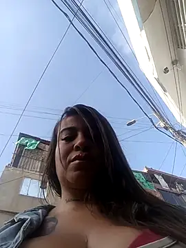 Snapshot of Alona_Evans chatting on 02.14.25 Alona Evans online show from 02.14.25