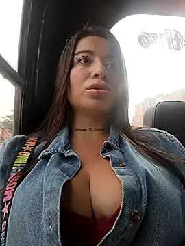 Snapshot of Alona_Evans chatting on 02.27.25 Alona Evans online show from 02.27.25