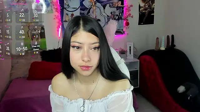 Snapshot of Sofi_lenox chatting on 12.04.24 Sofi lenox online show from 12.04.24