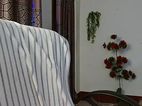 Unlucky-flowers online show from 12.22.24