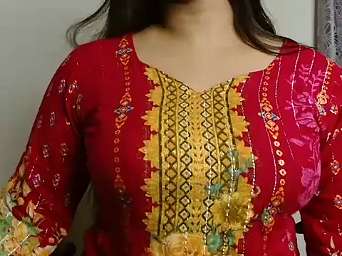 Unlucky-flowers online show from 03.14.25