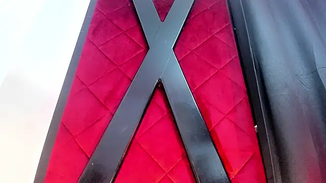 hanna slut  online show from 02.04.25