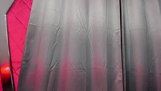 hanna slut  online show from 03.15.25