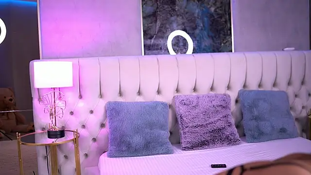 AishaDevoe online show from 02.10.25