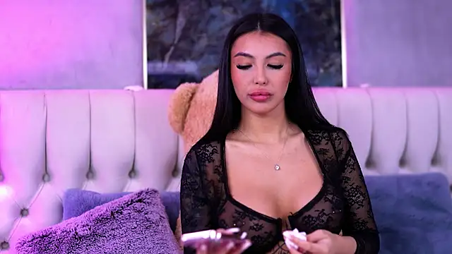 AishaDevoe online show from 02.13.25