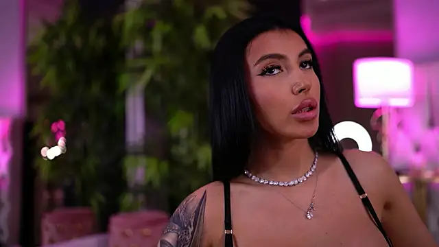 AishaDevoe online show from 02.20.25