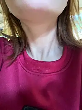 Snapshot of Sofia_xx2 chatting on 02.08.25 Sofia xx2 online show from 02.08.25