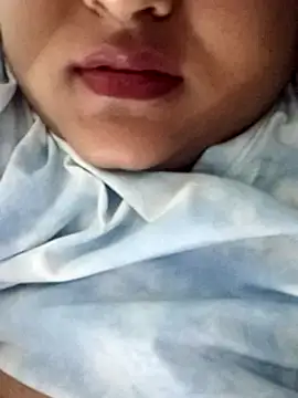 smile pretty online show from 12.18.24