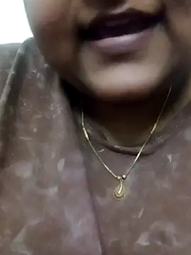 smile pretty online show from 02.12.25