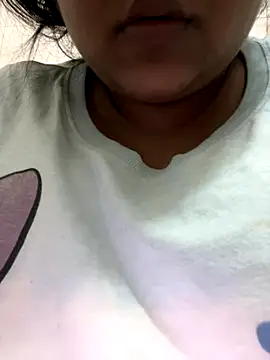 smile pretty online show from 10.02.25