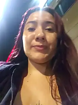 Snapshot of Blushing_Katy chatting on 01.04.25 Blushing Katy online show from 01.04.25