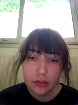 Lynylou online show from 05.05.26