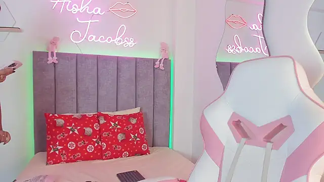 Snapshot of jacobss_gh chatting on 12.28.24 jacobss gh online show from 12.28.24