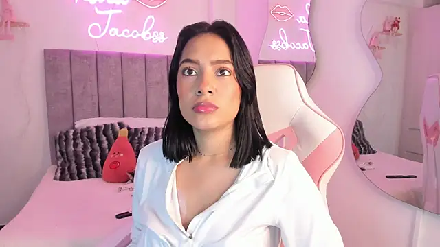 Snapshot of jacobss_gh chatting on 11.08.25 jacobss gh online show from 11.08.25