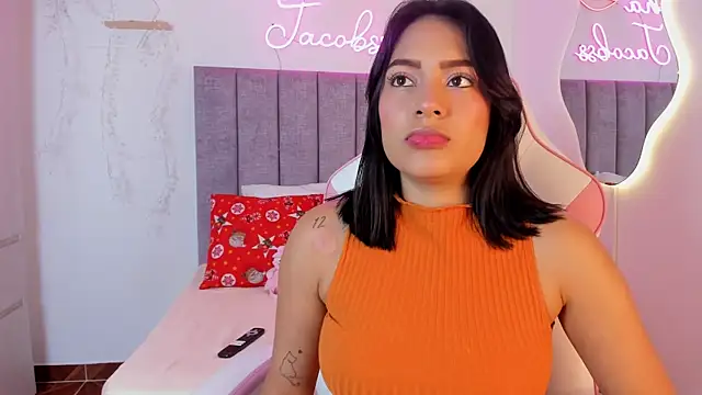 Snapshot of jacobss_gh chatting on 12.04.25 jacobss gh online show from 12.04.25