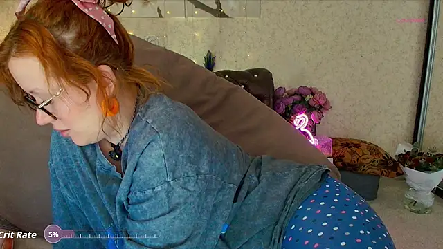 kate picture  online show from 11.14.25