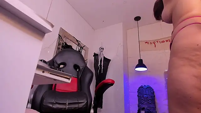 angel hardy dl online show from 10.23.25