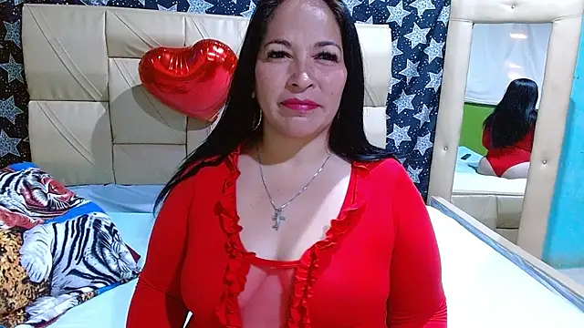 Stefanny Taylor  online show from 02.14.26