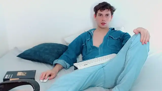 Elio555 online show from 12.02.24