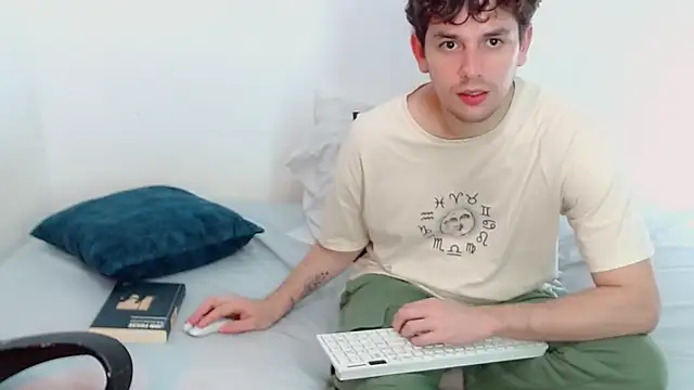 Elio555 online show from 12.06.24