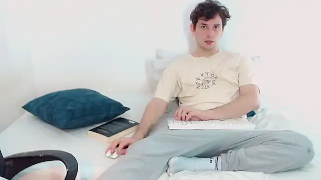 Elio555 online show from 12.16.24