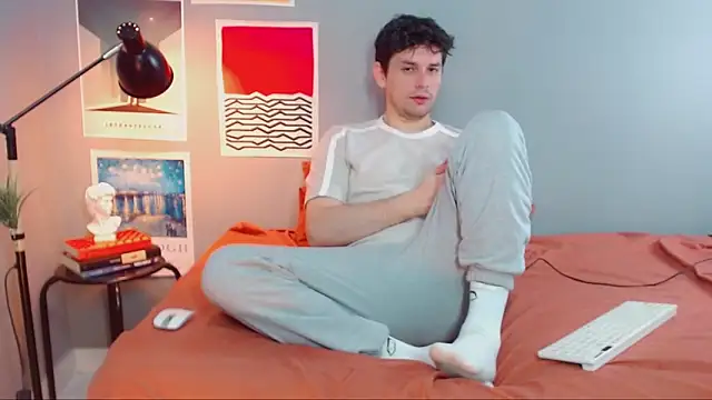 Elio555 online show from 09.13.25