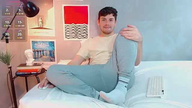 Elio555 online show from 10.17.25