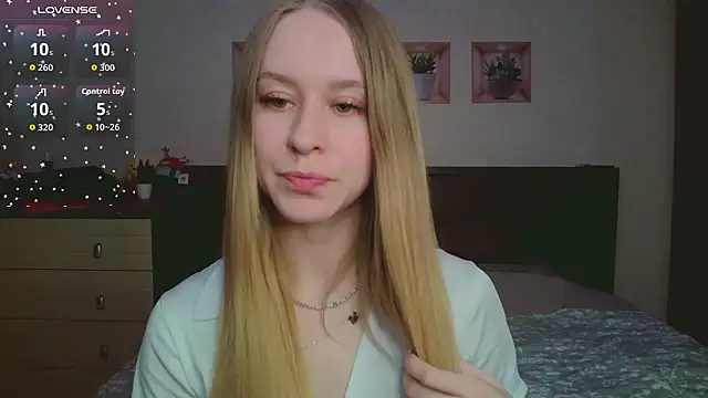 Snapshot of Lily__Devil chatting on 02.22.26 Lily Devil online show from 02.22.26