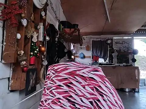 self-sufficientplay online show from 11.21.25