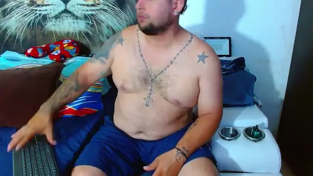 Michaell Myerss  online show from 11.06.25