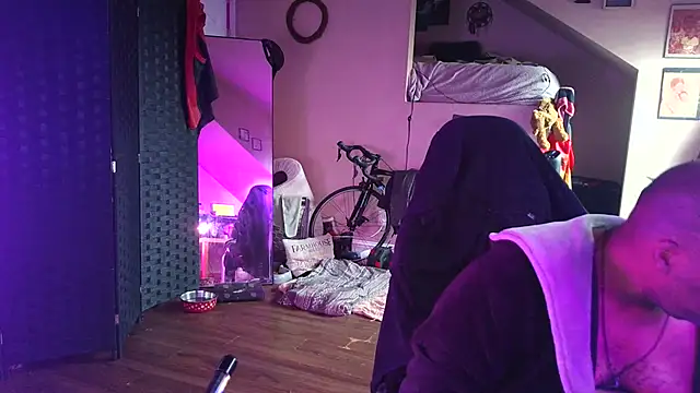 Snapshot of bigshh8 chatting on 01.17.26 bigshh8 online show from 01.17.26