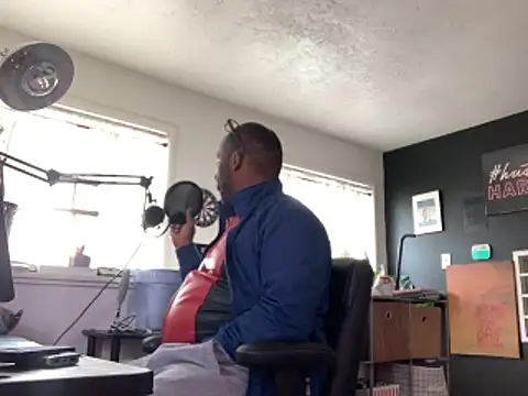 Snapshot of bigshh8 chatting on 02.18.26 bigshh8 online show from 02.18.26