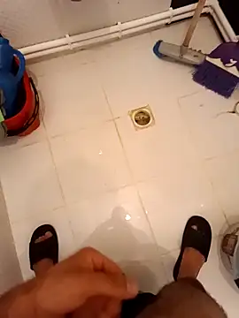 Snapshot of sokrates13 chatting on 02.19.25 sokrates13 online show from 02.19.25