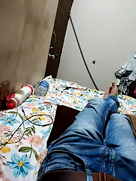 Snapshot of ayushdas7482 chatting on 10.11.25 ayushdas7482 online show from 10.11.25