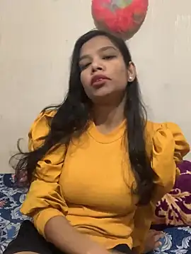 Snapshot of hottiess69 chatting on 03.08.25 hottiess69 online show from 03.08.25
