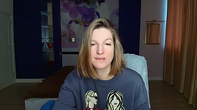 Snapshot of EmilyWalkeri chatting on 01.19.25 EmilyWalkeri online show from 01.19.25