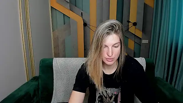 EmilyWalkeri online show from 01.15.26