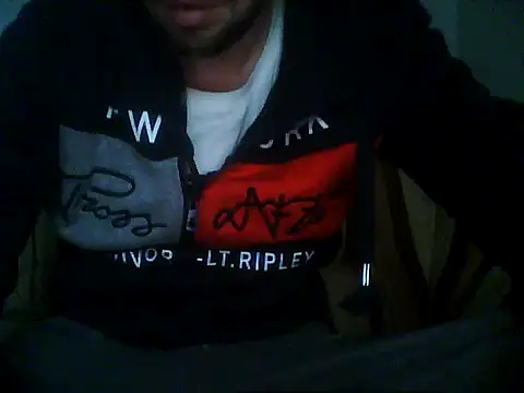 Snapshot of Rejtelmesest chatting on 02.04.26 Rejtelmesest online show from 02.04.26