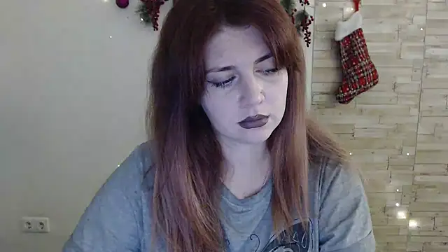 Lizzy Love online show from 12.05.24