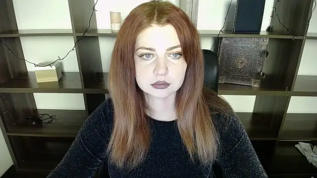 Lizzy Love online show from 12.29.24