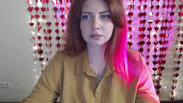 Lizzy Love online show from 02.11.25