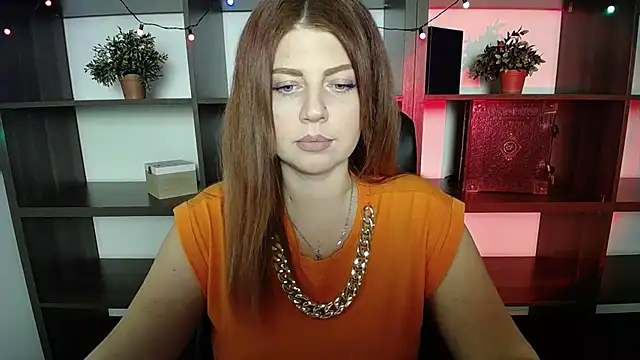 Lizzy Love online show from 02.28.25